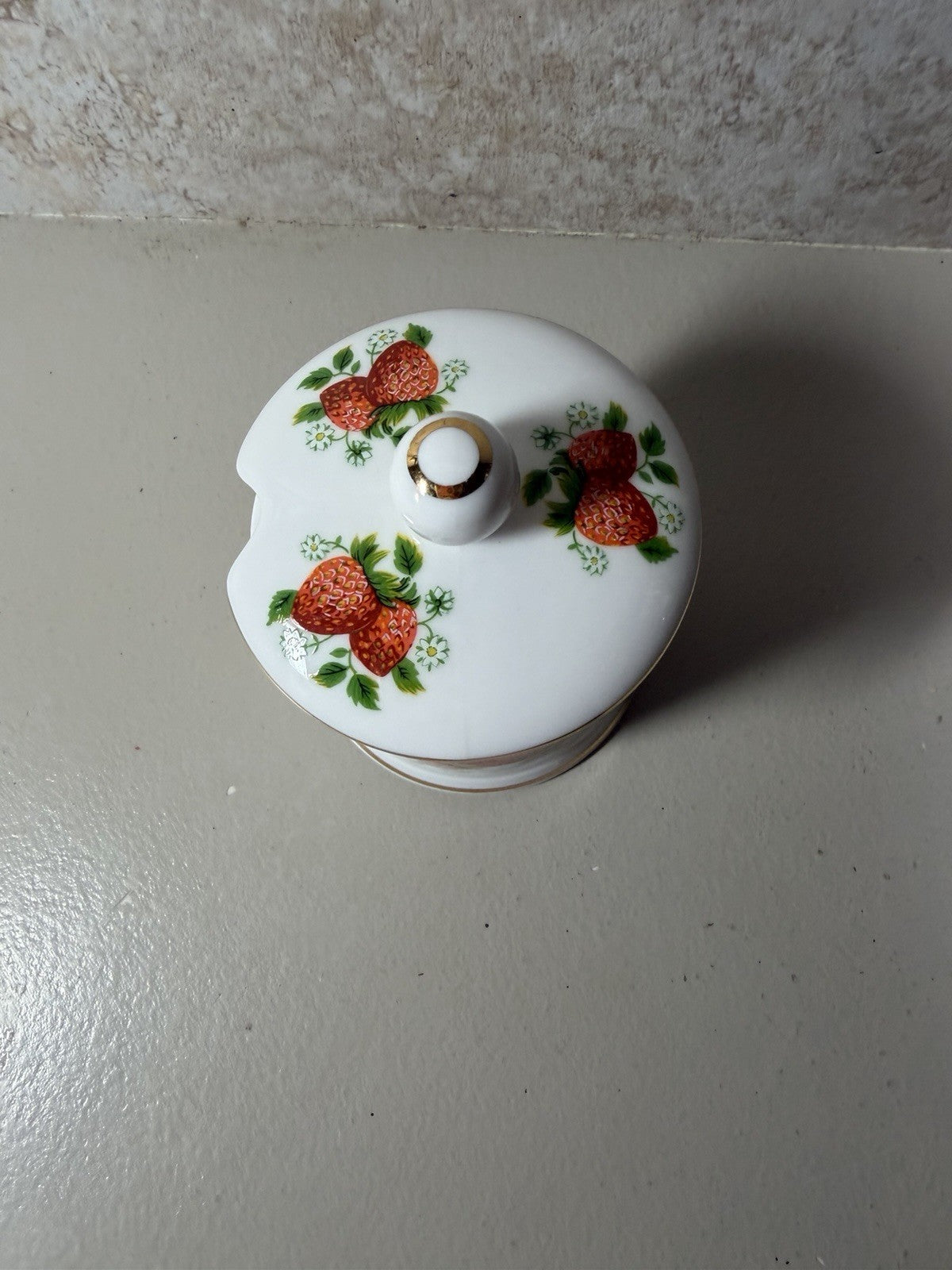 Fortnum Mason Strawberry Jam Jelly Jar Piccadilly London Porcelain England 3"