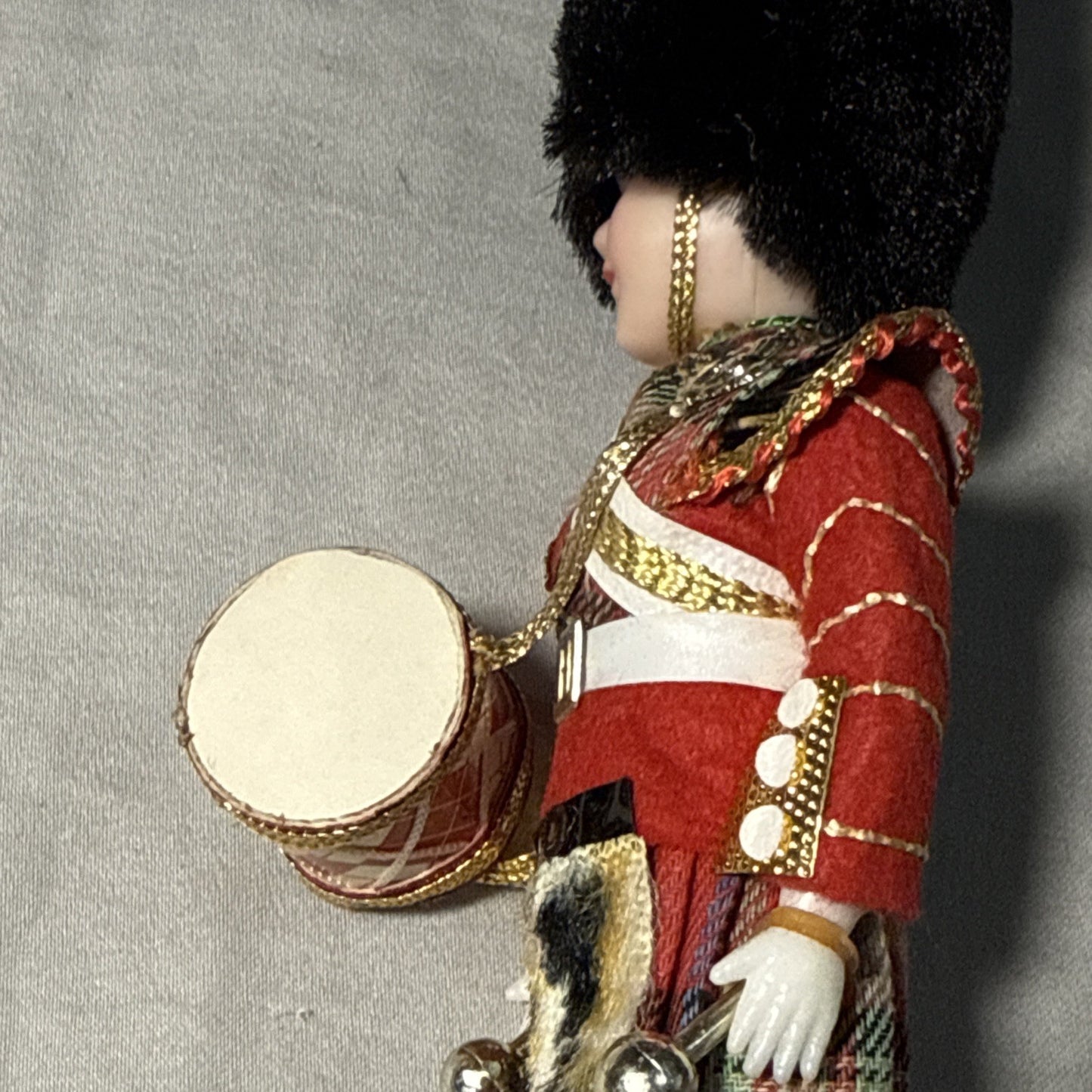Vintage Toy Soldier Dolls Sleepy Eyes Kilt Hard Plastic Set of 2