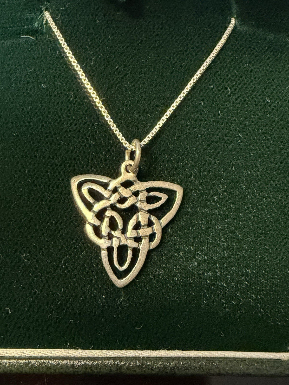 Blarney Woollen Mills Irish Celtic Knot Sterling Silver Necklace Earrings Set