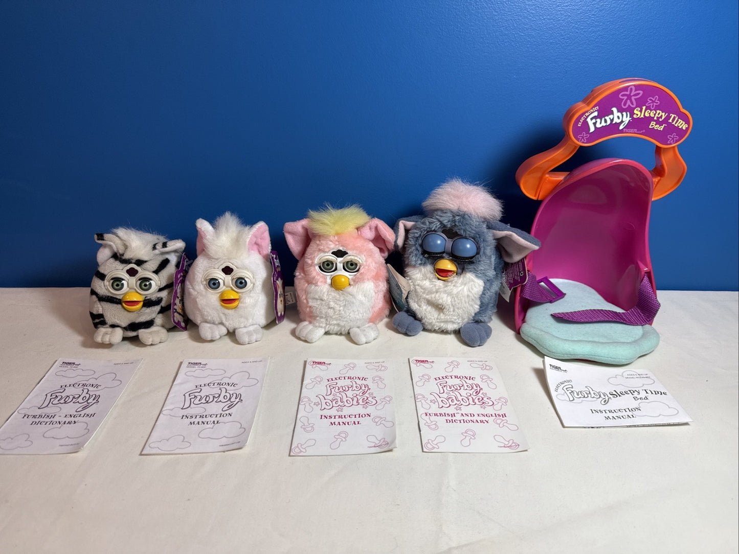 Vintage 1990s Tiger Furby Lot of 5 Peach Clown Snowball Zebra Sleepy Time