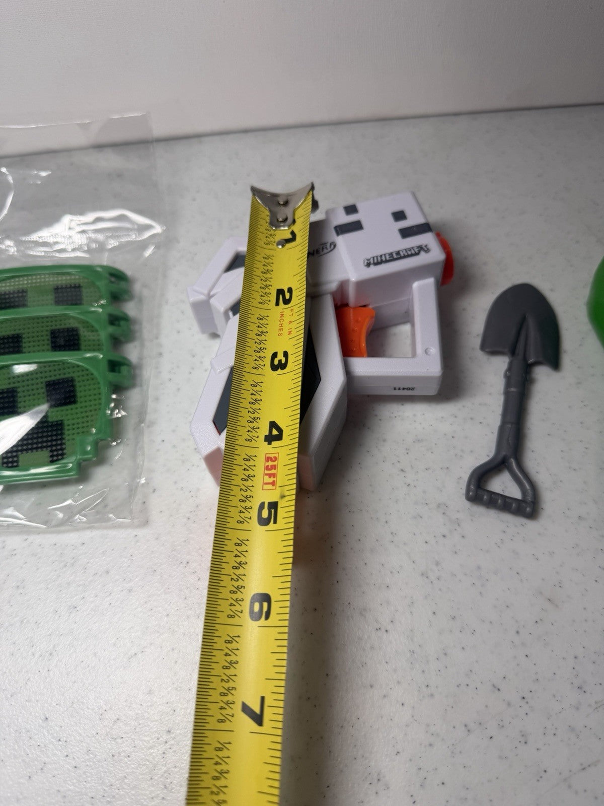 Nerf Minecraft Ghast Blaster Creeper Pixel Sunglasses Party Favor Toy Lot