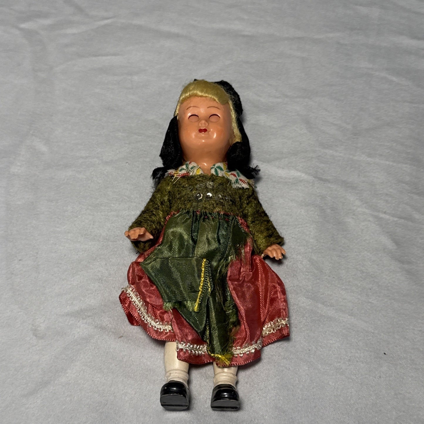 Lot of 4 Vintage Scottish Dolls Bagpipe Sleepy Eye 6" 7" Lot of 4 England