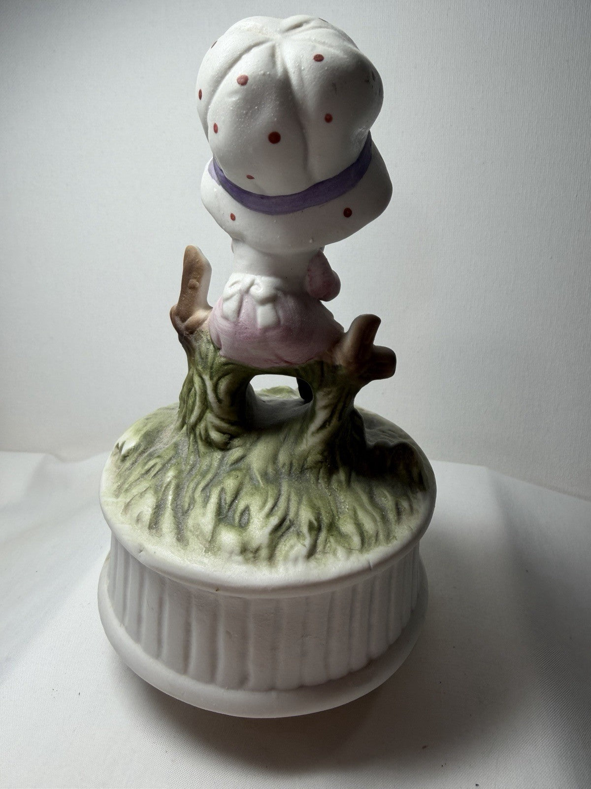 Porcelain Bisque Girl Music Box Cat Figurine Plays Song - Works