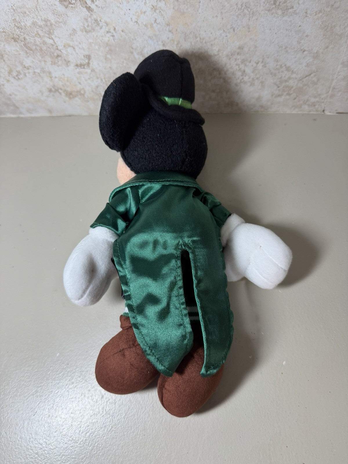 Disney Store Mickey Mouse Leprechaun 15in Plush Dublin Irish St Patricks New