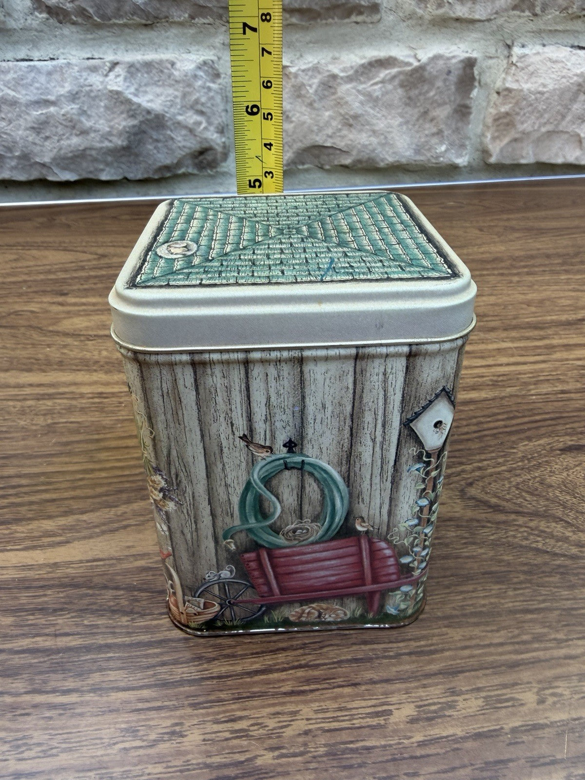 Vintage Century Resources Tin Garden Shed Beehive Rainbarrel Columbus Ohio 6.5”
