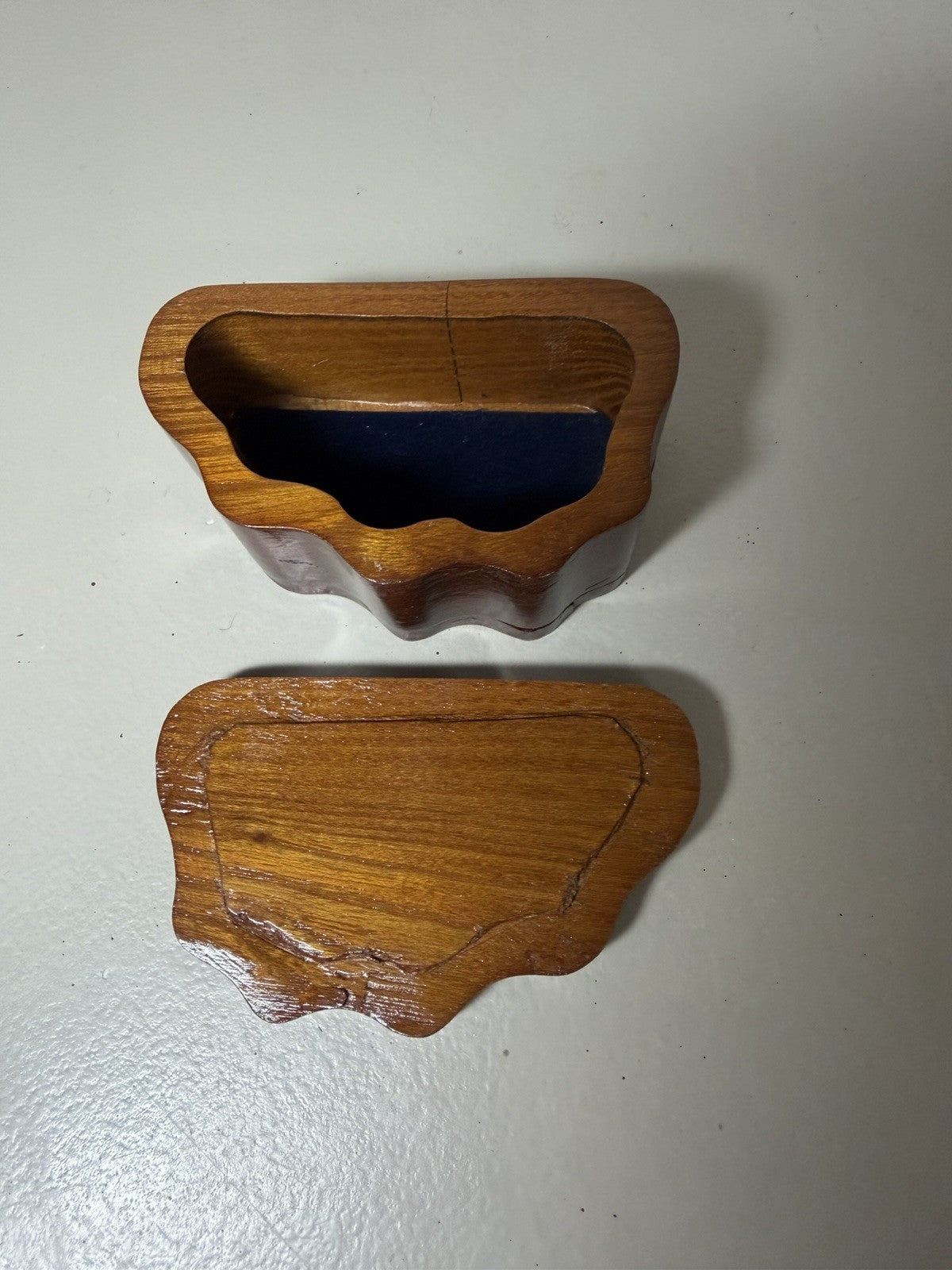 Vintage Thomas E Wilk Signed Handcrafted Wooden Shell Jewelry Keepsake Box Art