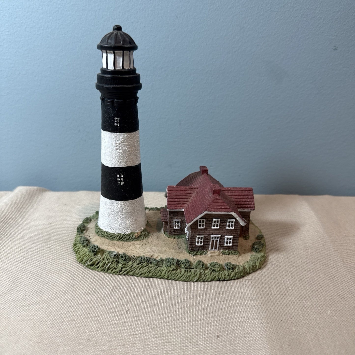Scaasis Fire Island Lighthouse New York Figurine Collectable Coastal Decor 6"