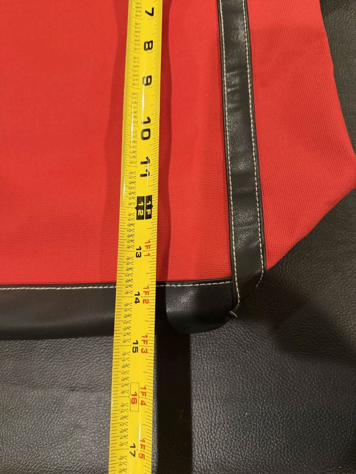 Elizabeth Arden Red Black Canvas Tote Bag Cosmetic Travel Shopper Gift Tag