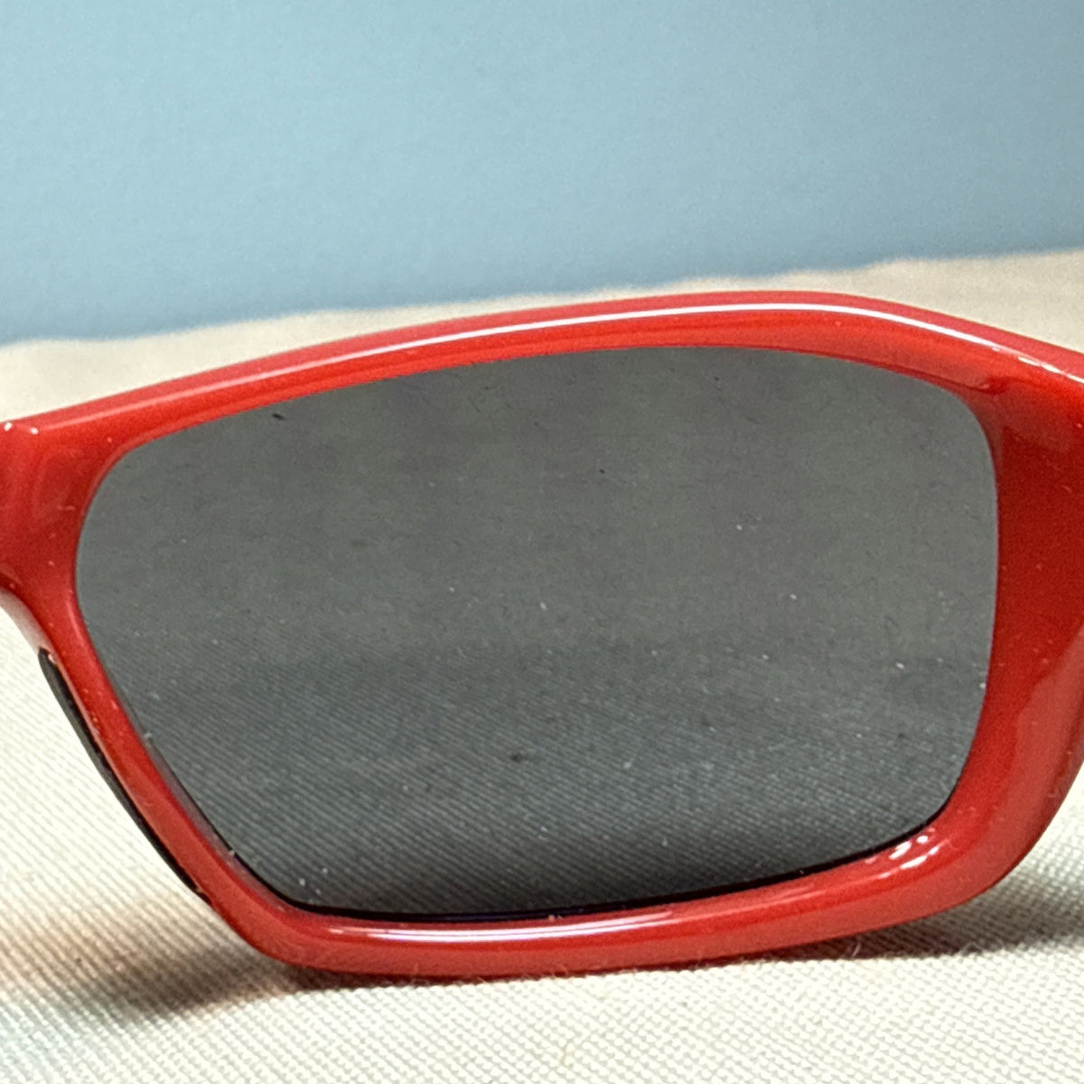 DENALI Elevation Sunglasses Red Gray Eyewear 58/15/135 Case New Sport Wrap Frame