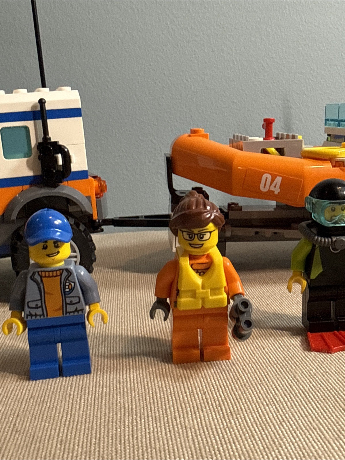 LEGO City Coast Guard 4x4 Response Unit 60165 Complete Truck Boat 3 Figs Octopus