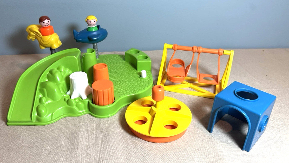 Vintage Fisher Price Little People Playground with RARE Blue Cube #2525 COMPLETE
